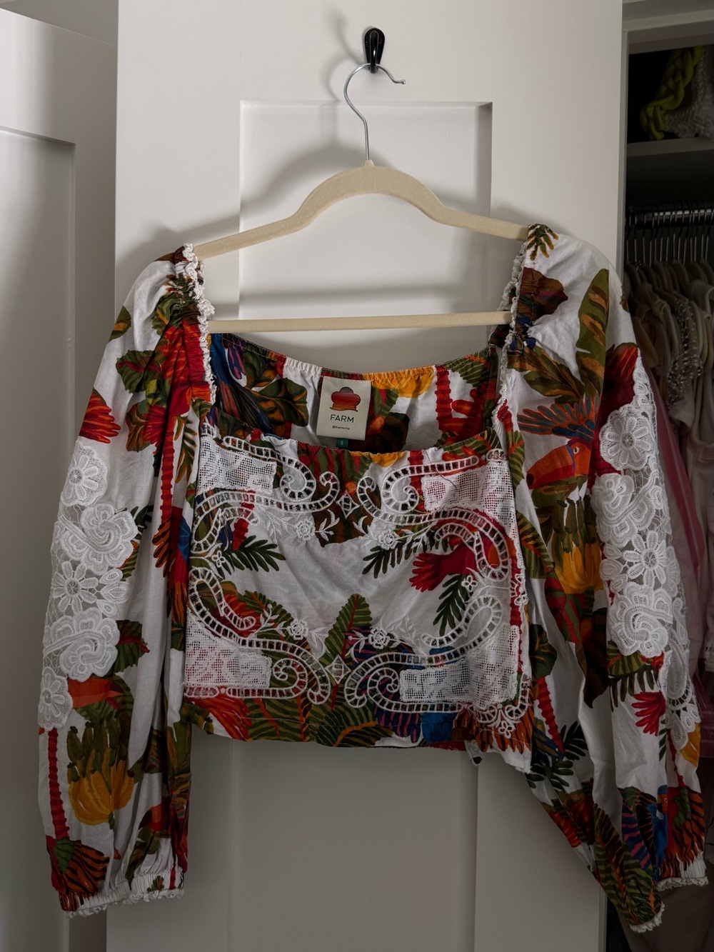 FARM Rio White Tropical Floral Lace Peasant Blouse